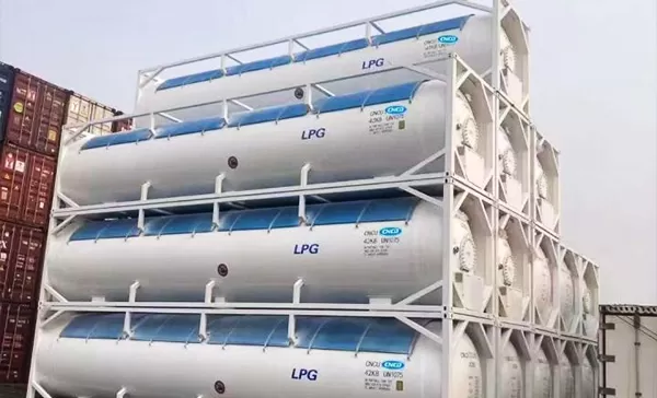 Nuestra empresa envió con éxito 80 contenedores cisterna de GLP (gas licuado de petróleo)